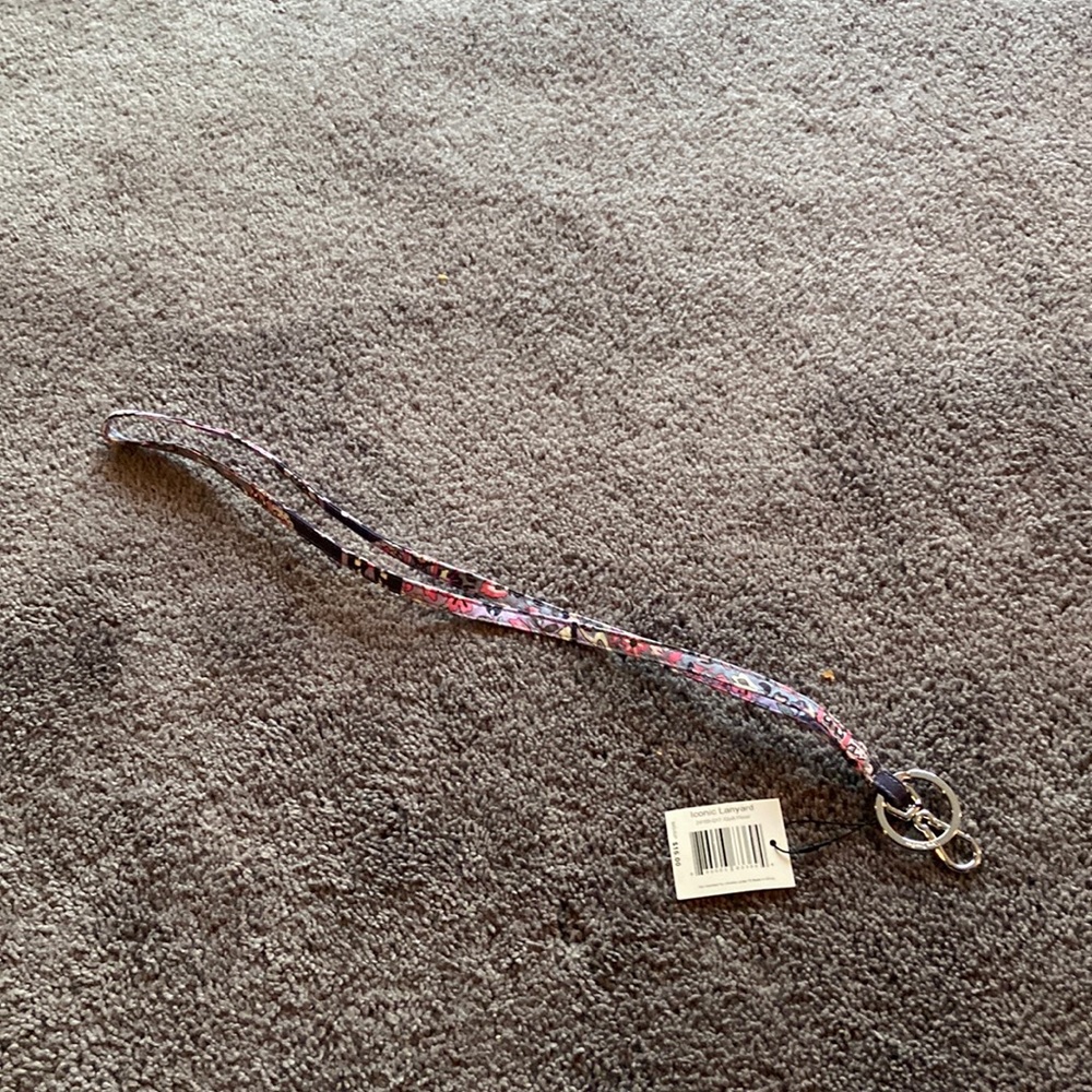 Vera Bradley Iconic Lanyard Quilt Floral NWT